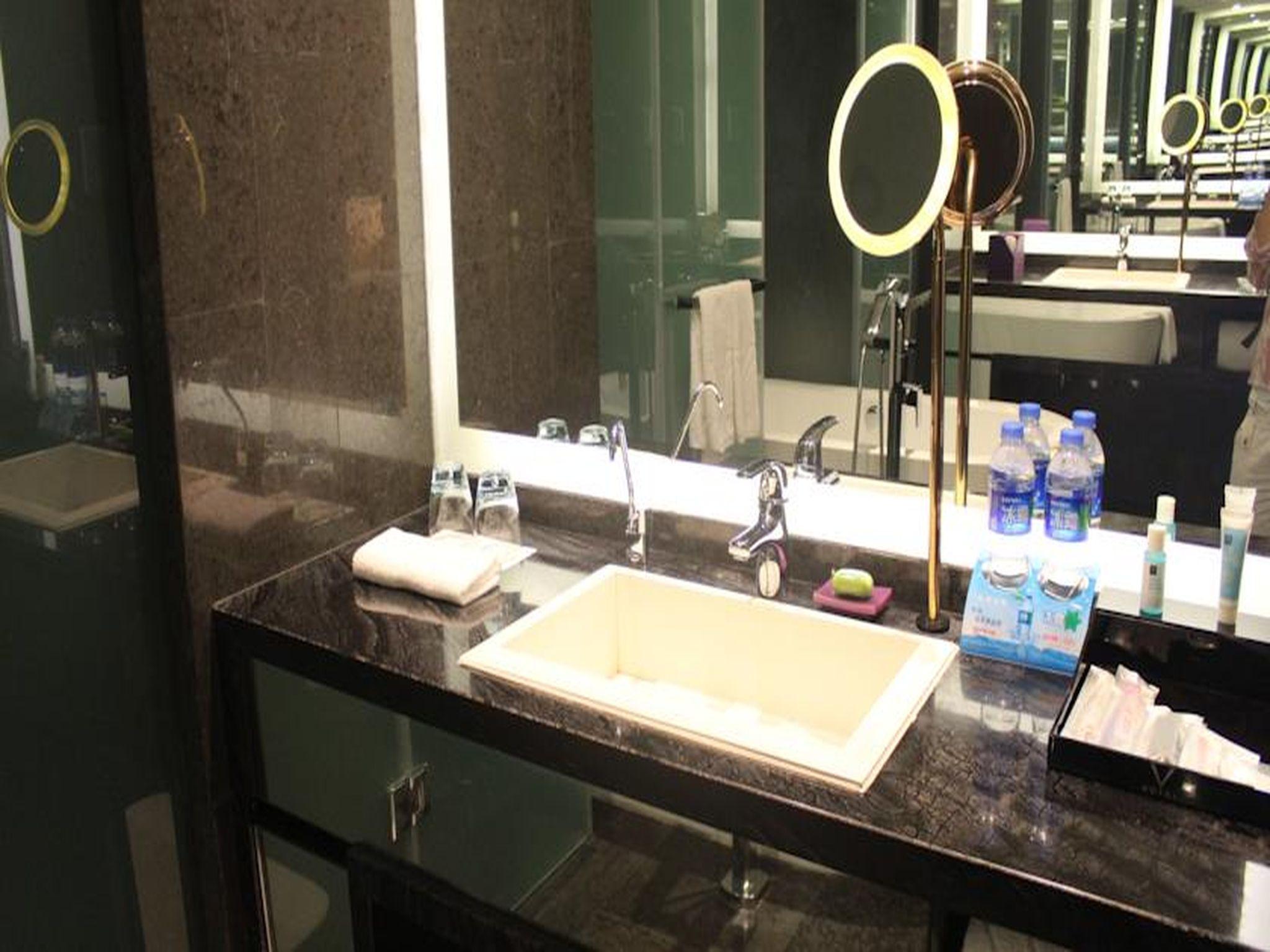 Wongtee V Hotel Shenzhen Eksteriør bilde